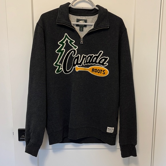 Roots QuarterZip - Picture 1 of 1
